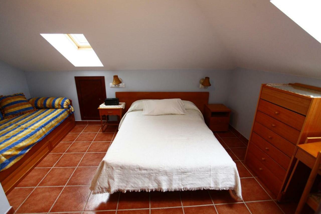 Casa Alpargateiro Pensionat Os Peares Exteriör bild